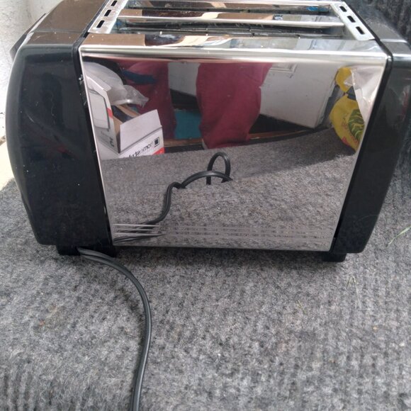 HOMESTYLE ESSENTIALS 2-SLICE TOASTER ADJUSTABLE BROWNING/CANCEL FUNCTION USED 1x - Picture 7 of 9